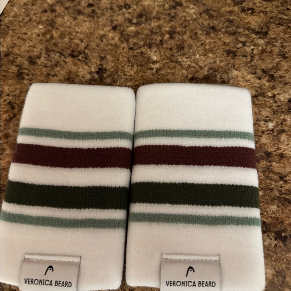 Verónica Beard Sport Wristband